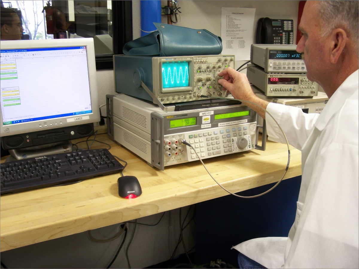 Oscilloscope calibration